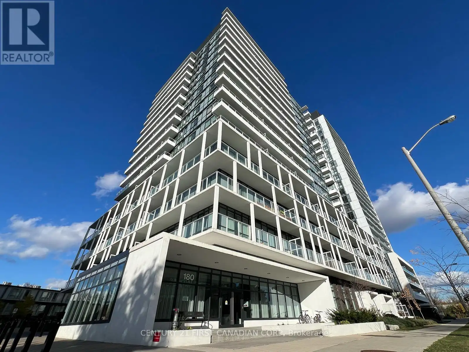 180 Fairview Mall Drive Unit 107, Toronto (Don Valley Village)