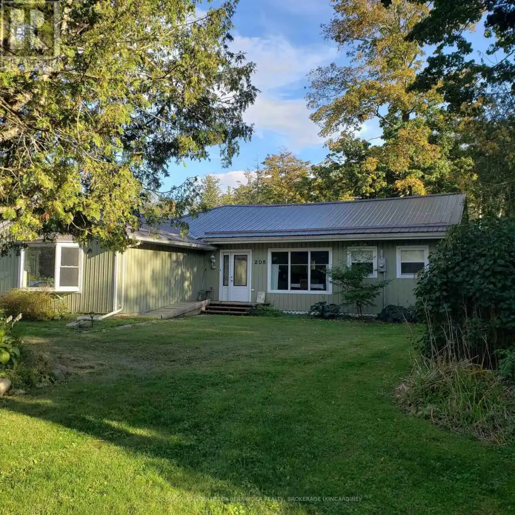 205 LONDON Road, Huron-Kinloss