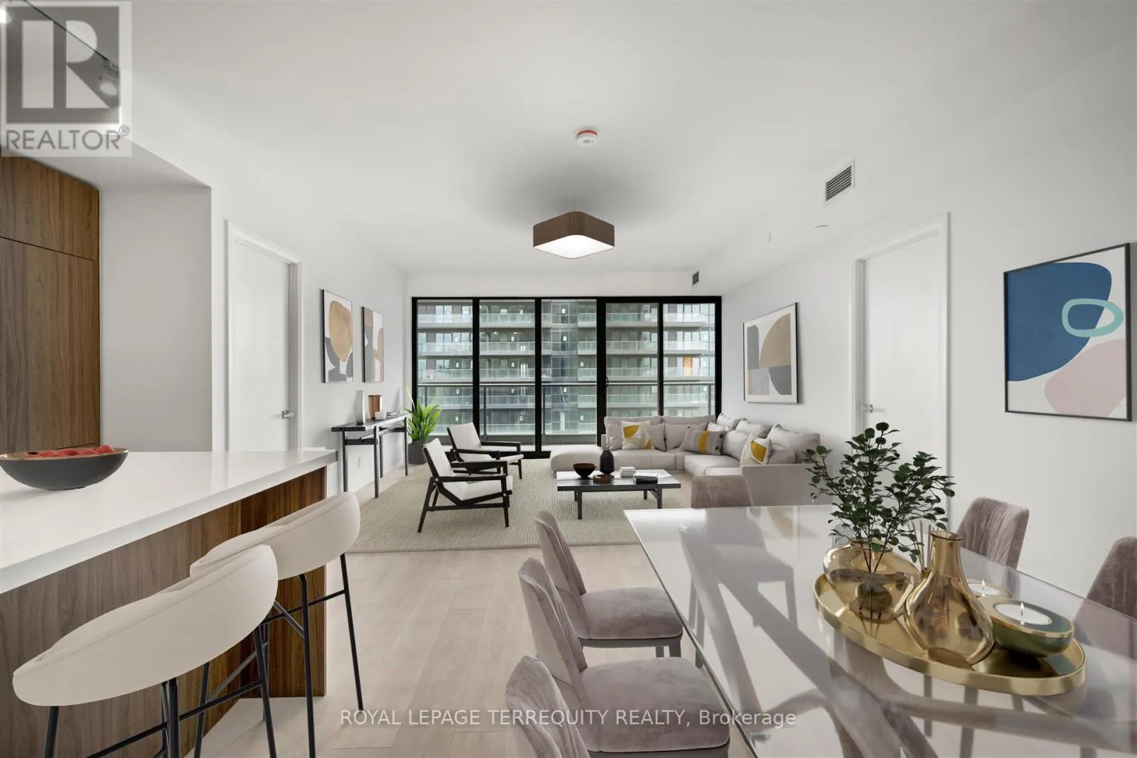 33 Frederick Todd Way Unit 1406, Toronto (Thorncliffe Park)