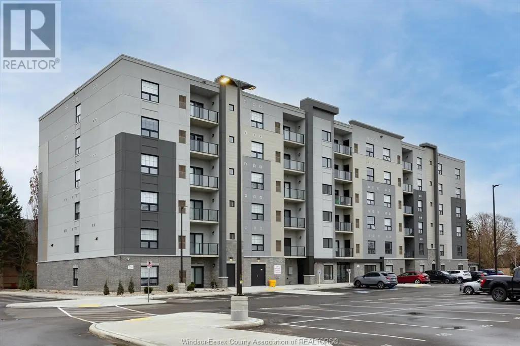 190 MAIN Street East Unit 108, Kingsville