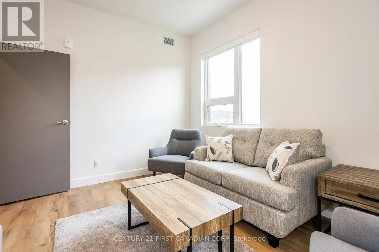 228 McConnell Street Unit 410, South Huron (Exeter)
