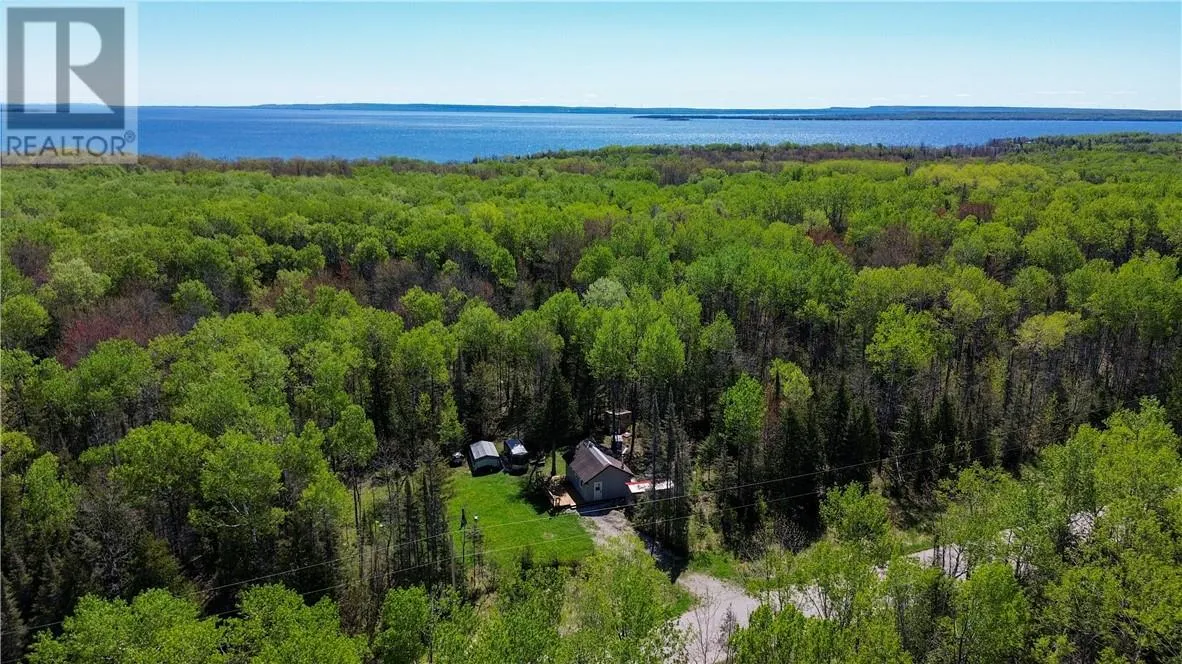 2 Bedroom Recreational in Kagawong, Manitoulin Island
