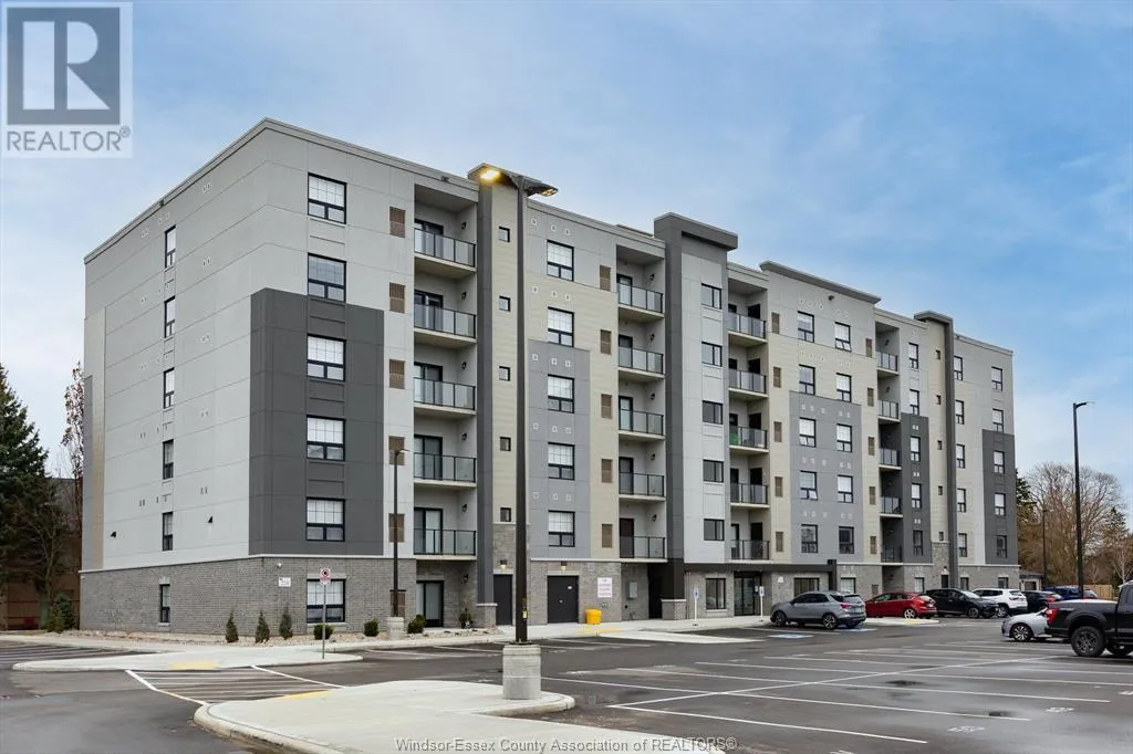 190 MAIN Street East Unit 410, Kingsville