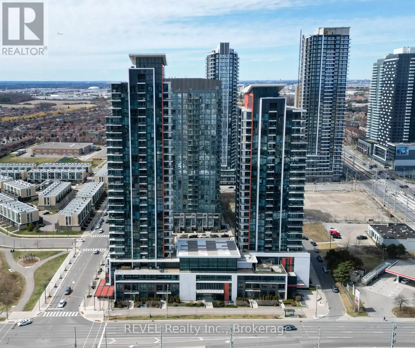 75 Eglinton Avenue West Unit 310, Mississauga (Hurontario)