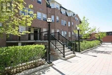 760 Lawrence Avenue West Unit 87, Toronto (Yorkdale-Glen Park)