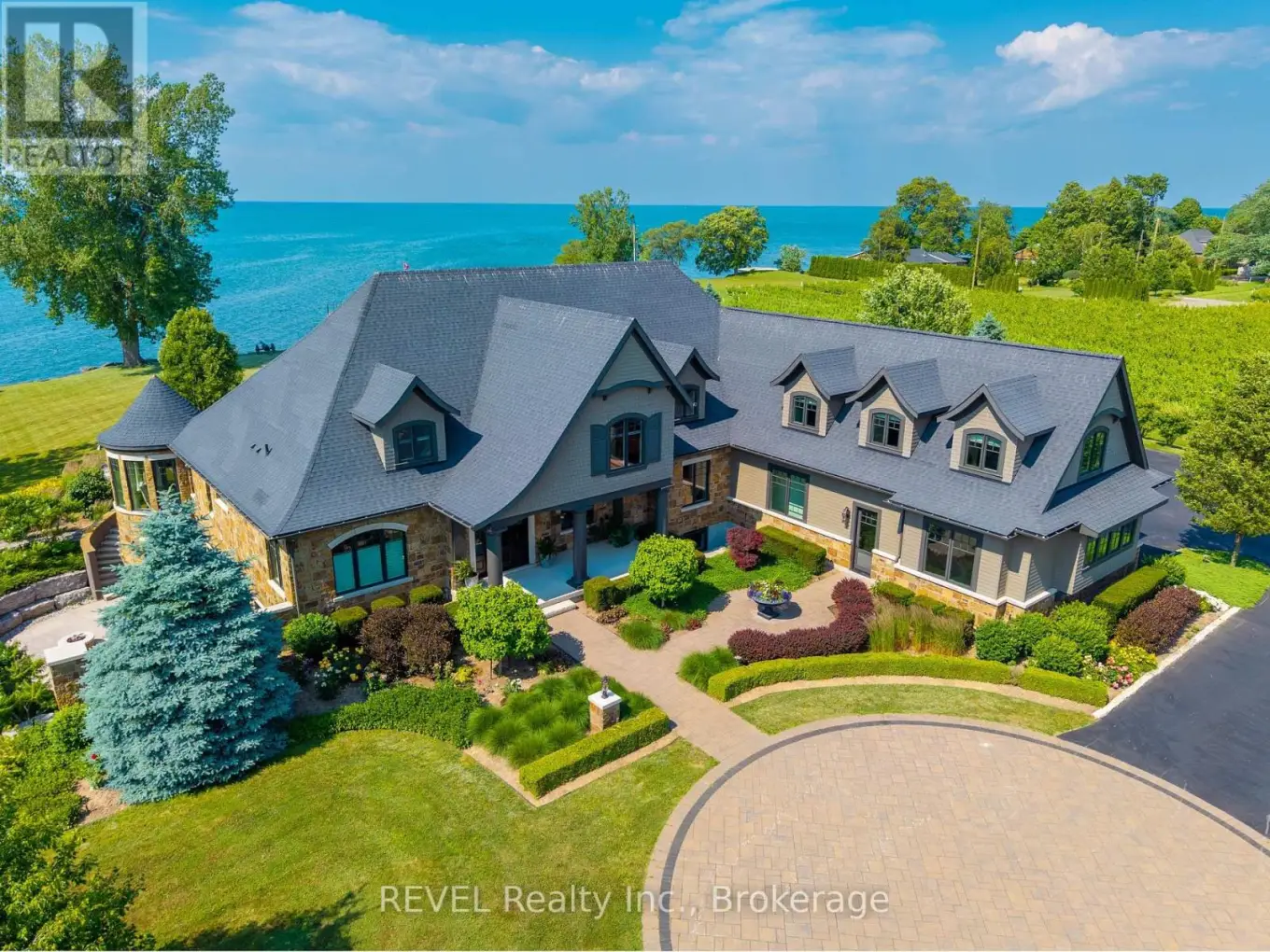 1234 Lakeshore Road North, Niagara-on-the-Lake (Lakeshore)