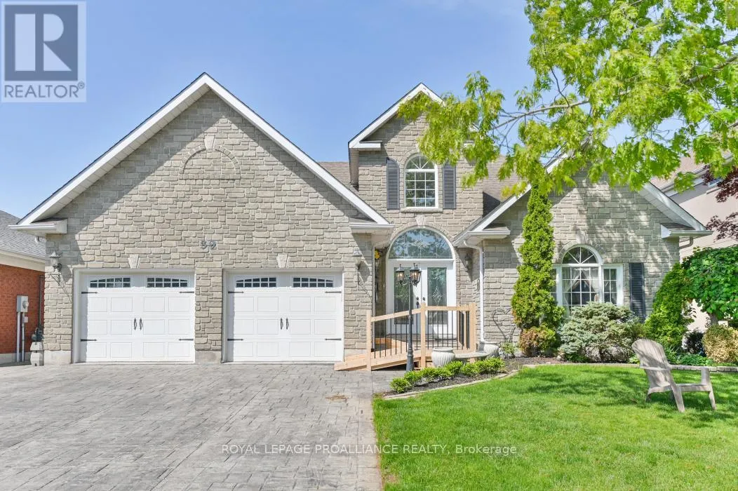 39 Grosvenor Drive, Belleville (Belleville Ward)