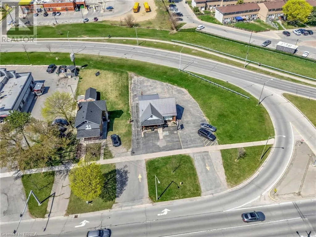 584 COLBORNE Street, Brantford