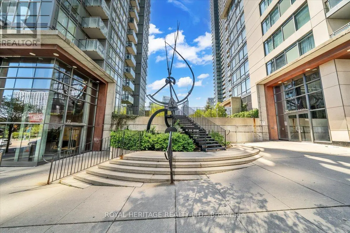 11 Brunel Court Unit 1105, Toronto (Waterfront Communities)