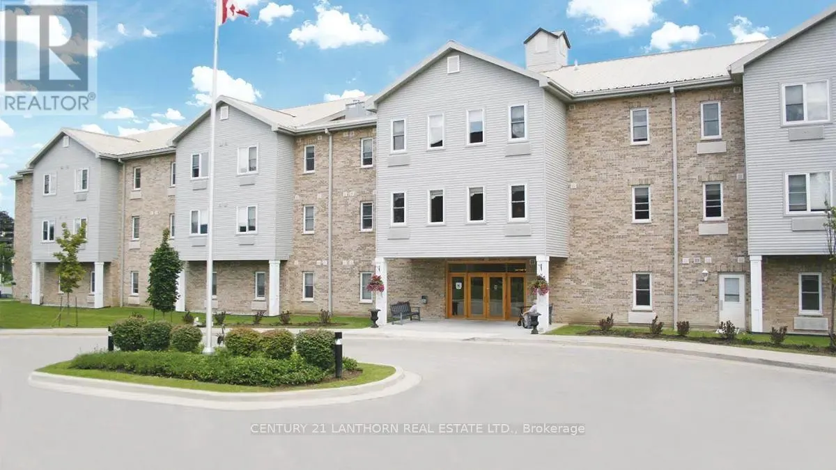 259 Hillcroft Street Unit 332, Oshawa (O’Neill)