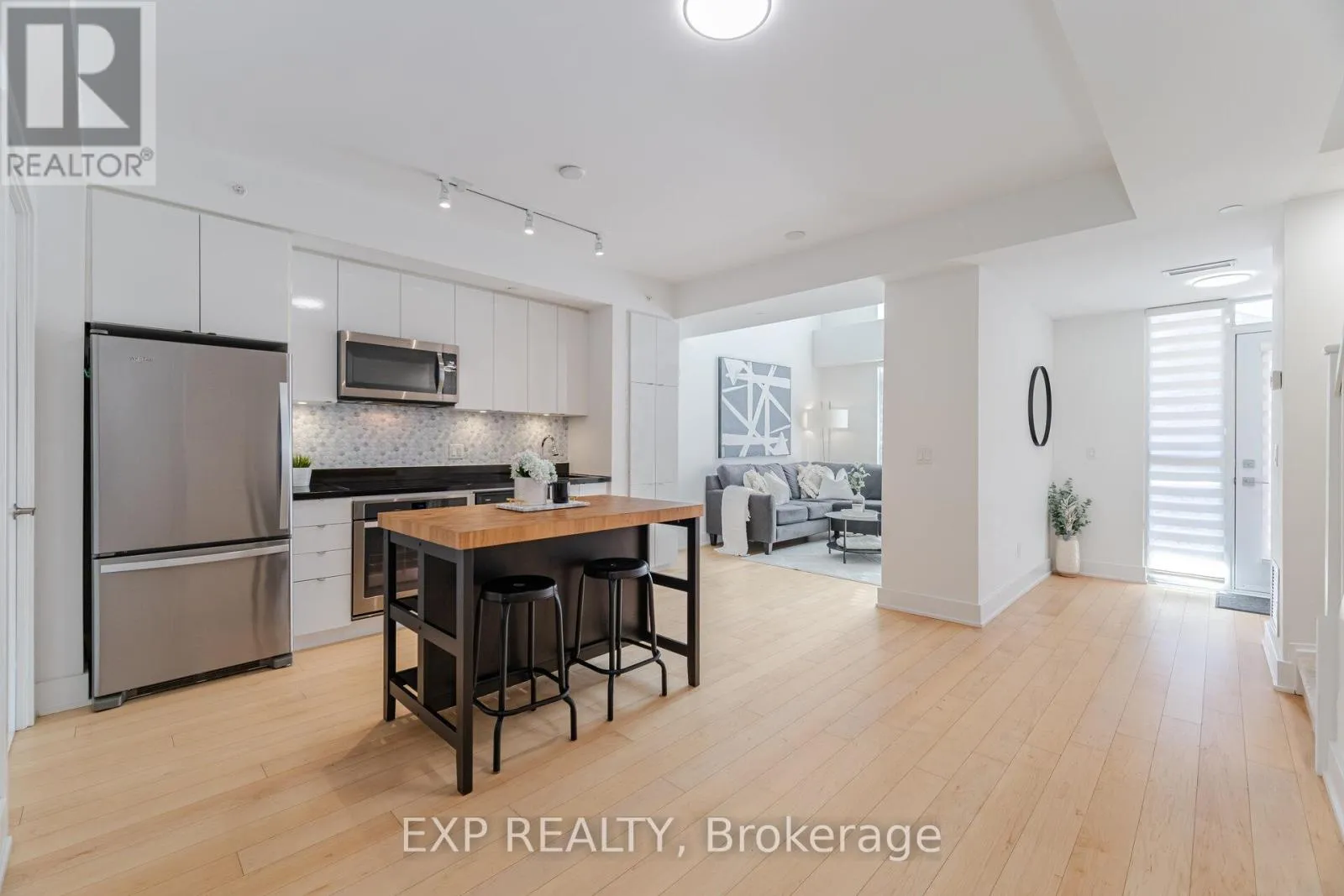 5260 Dundas Street Unit C211, Burlington (Orchard)