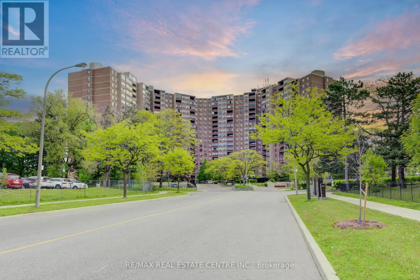 716 The West Mall Unit 1109, Toronto (Etobicoke West Mall)