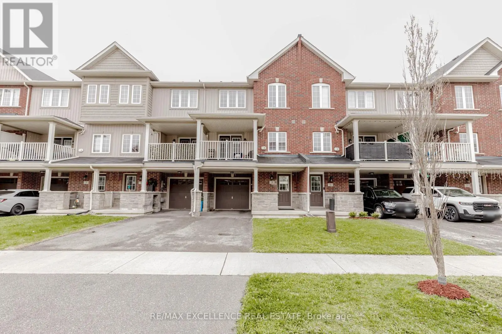 9 Hiscott Drive, Hamilton (Waterdown)