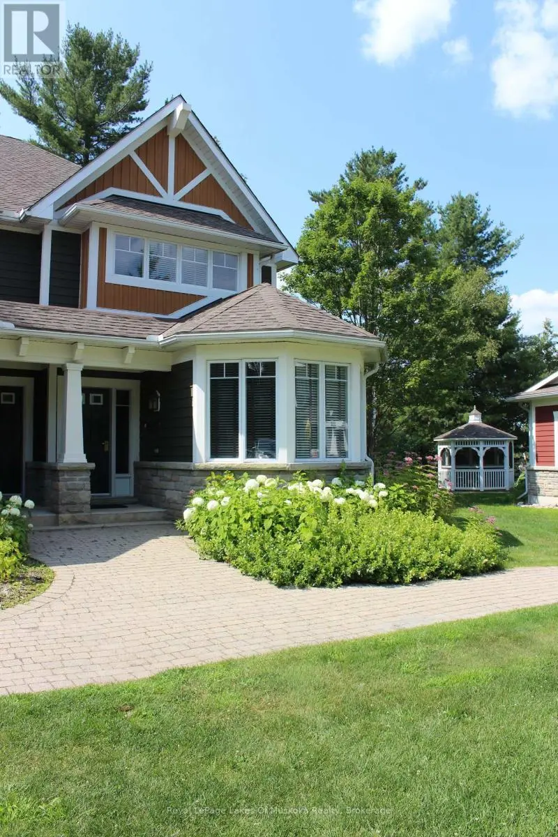 1020 Birch Glen Road Unit V 16  W 6, Lake of Bays (Mclean)