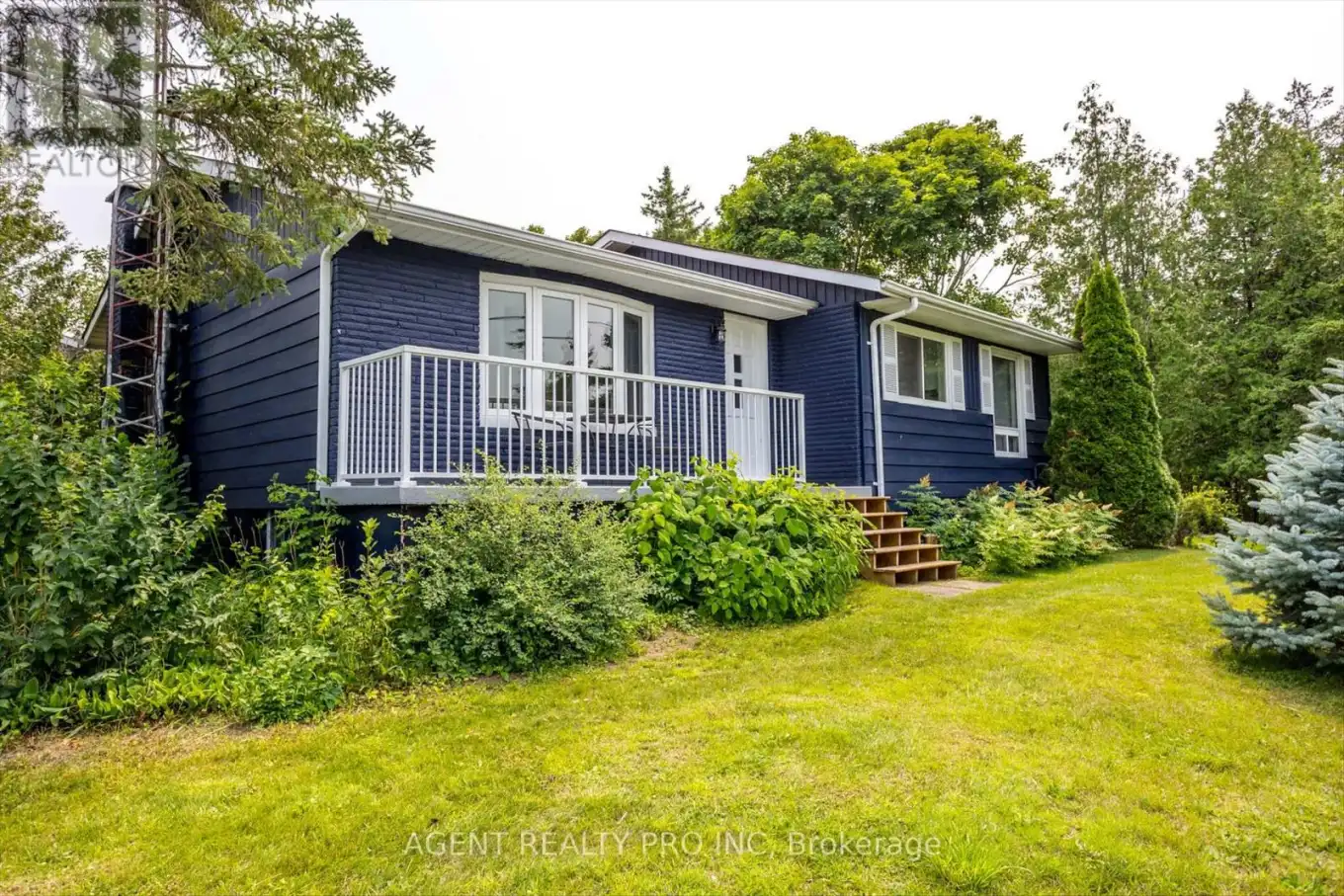21 Oriole Road, Kawartha Lakes (Fenelon Falls)