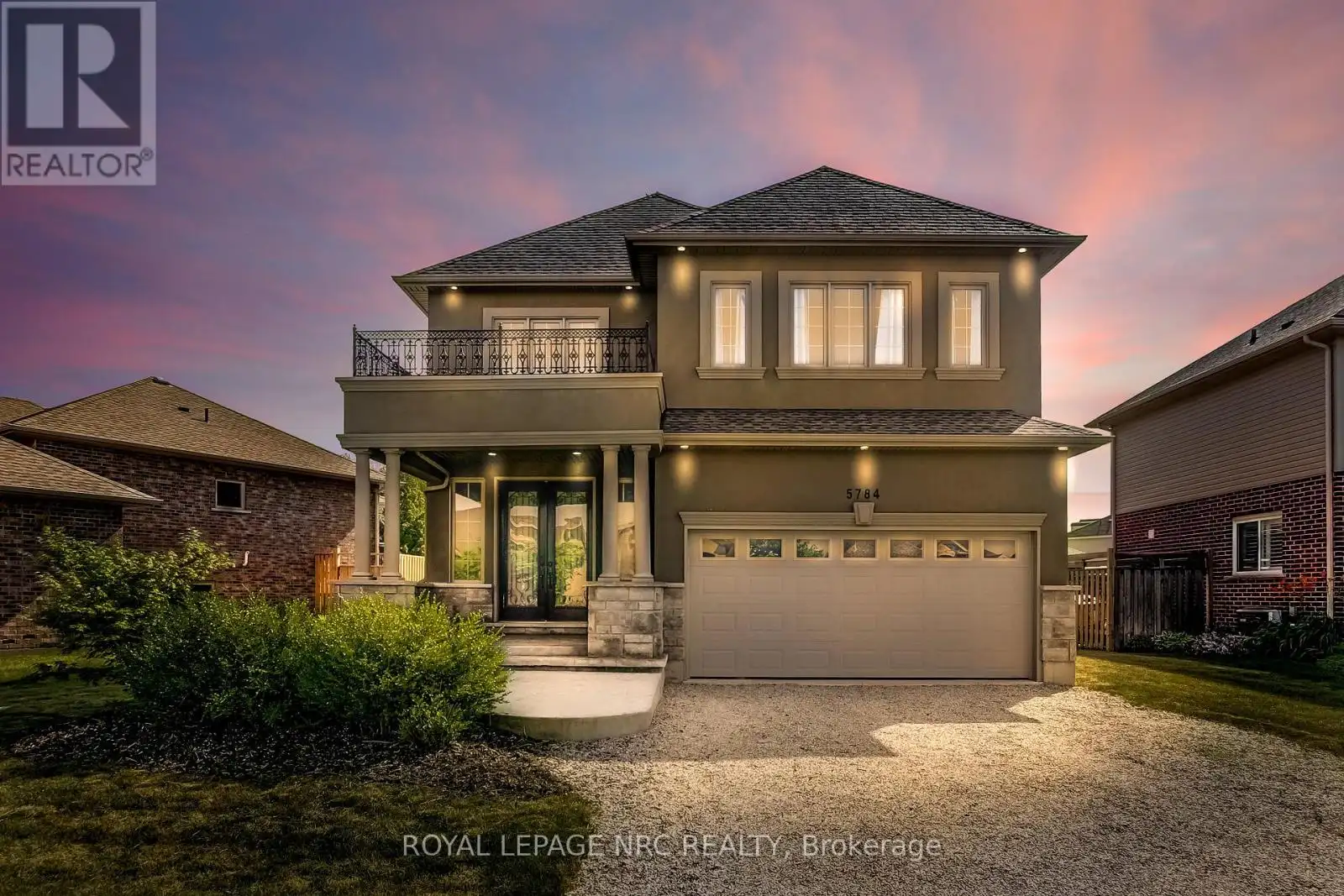 5784 Ironwood Street, Niagara Falls (Forestview)