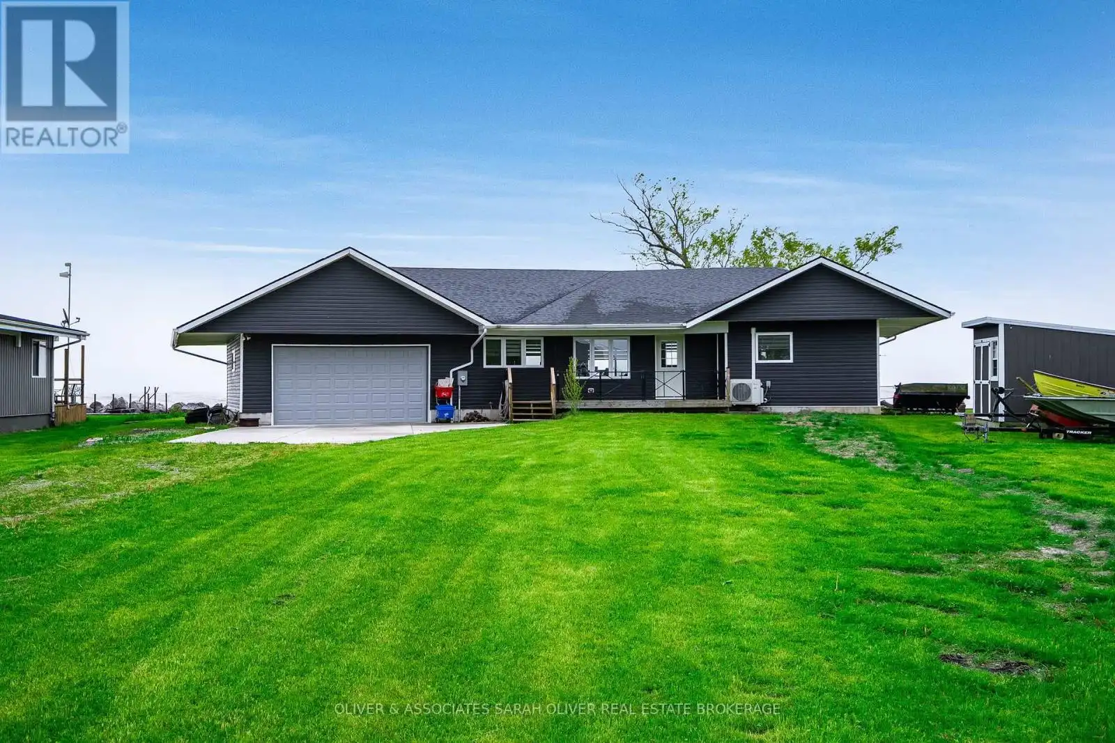 270 Cotterie Park, Leamington