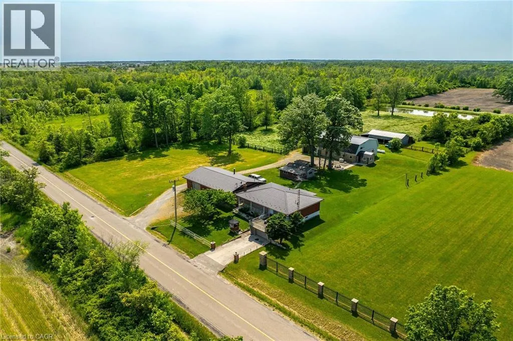 617 EIGHTH Road East, Stoney Creek