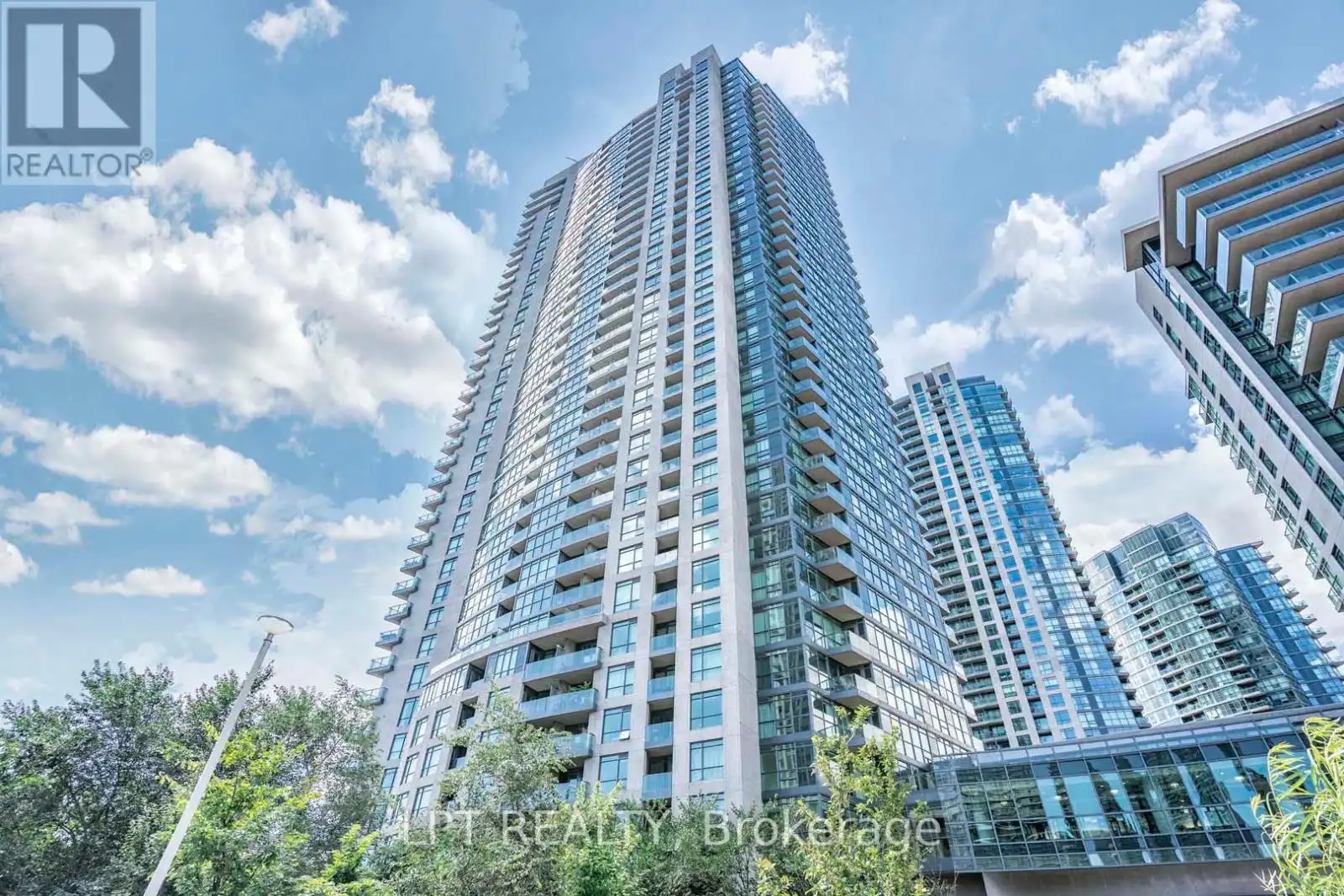 215 Fort York Boulevard Unit 217, Toronto (Niagara)