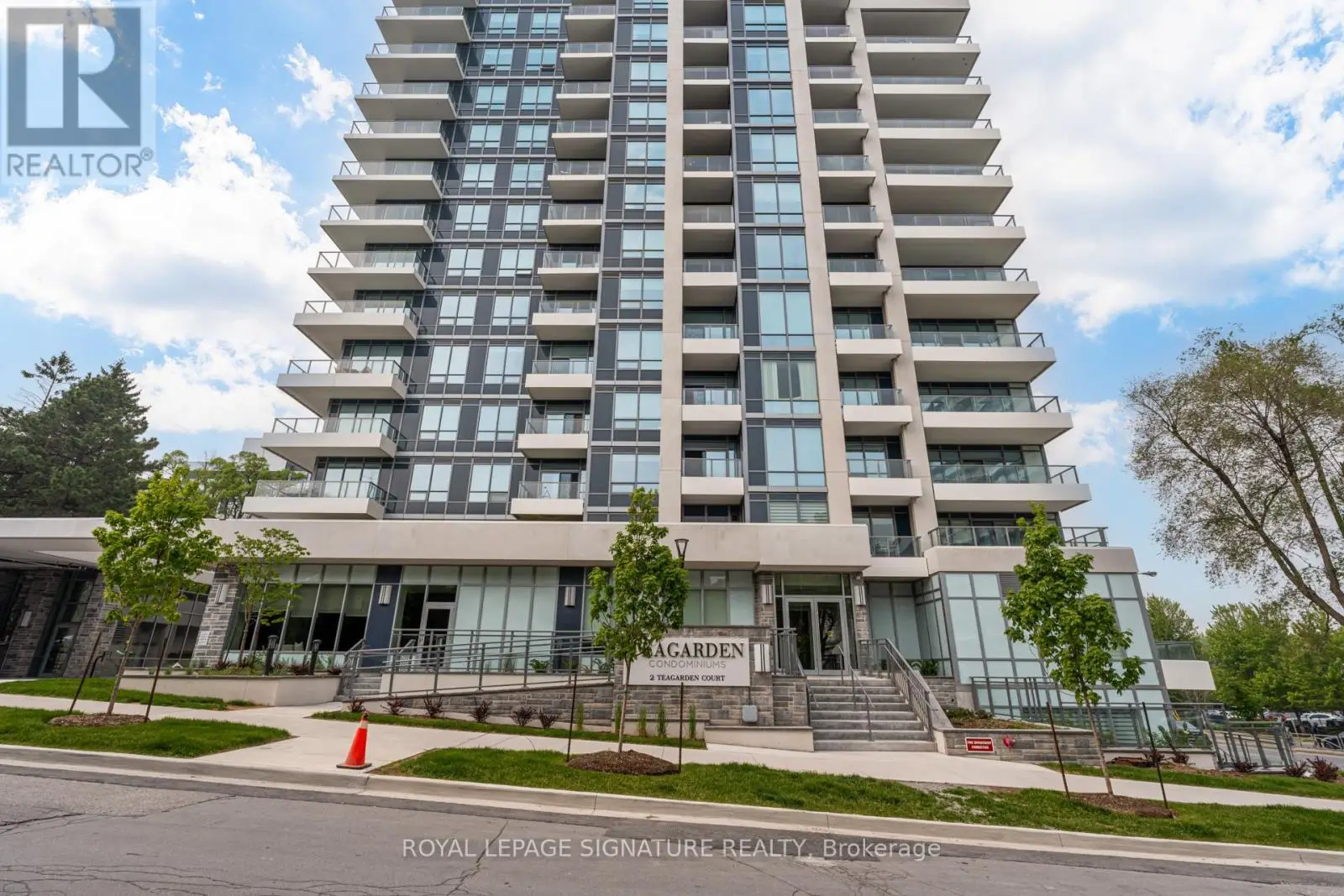 2 Teagarden Court Unit 1303, Toronto (Willowdale East)