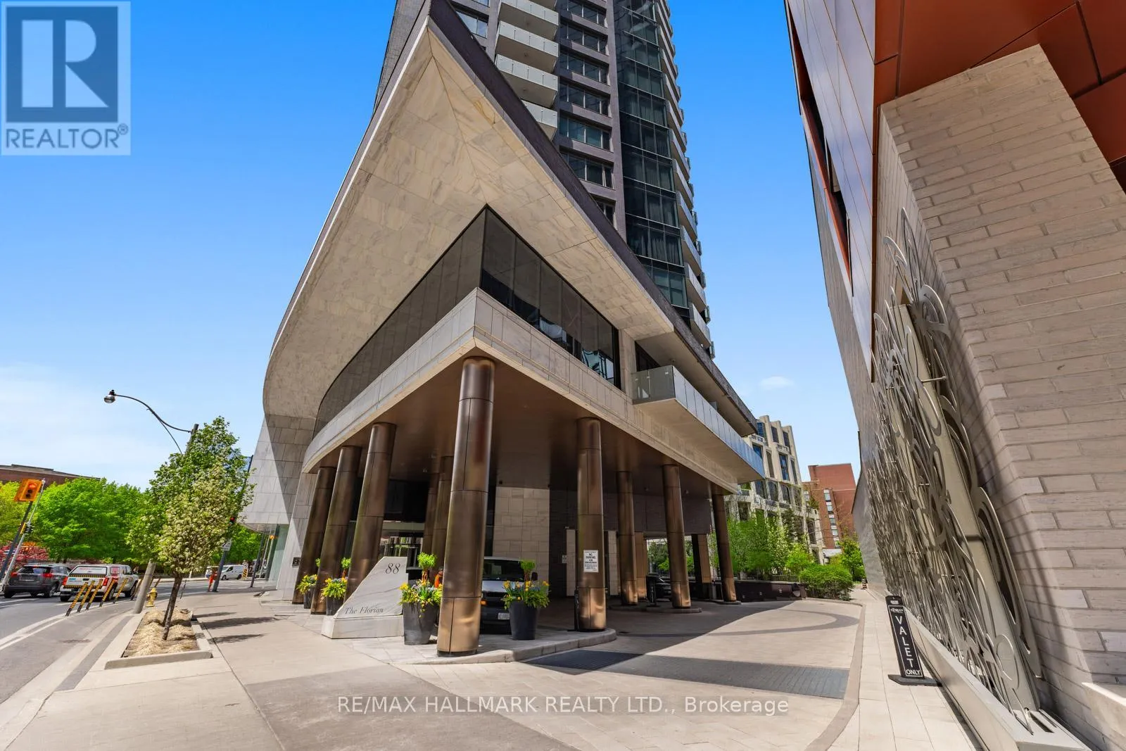 88 Davenport Road Unit 306, Toronto (Annex)