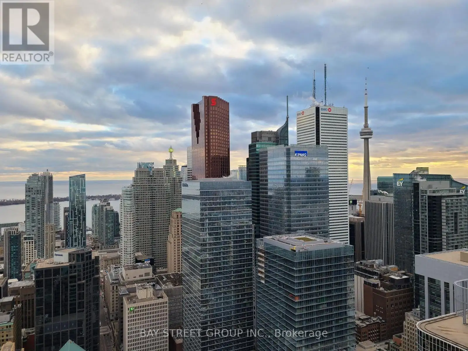 197 Yonge Street Unit 5709, Toronto (Church-Yonge Corridor)