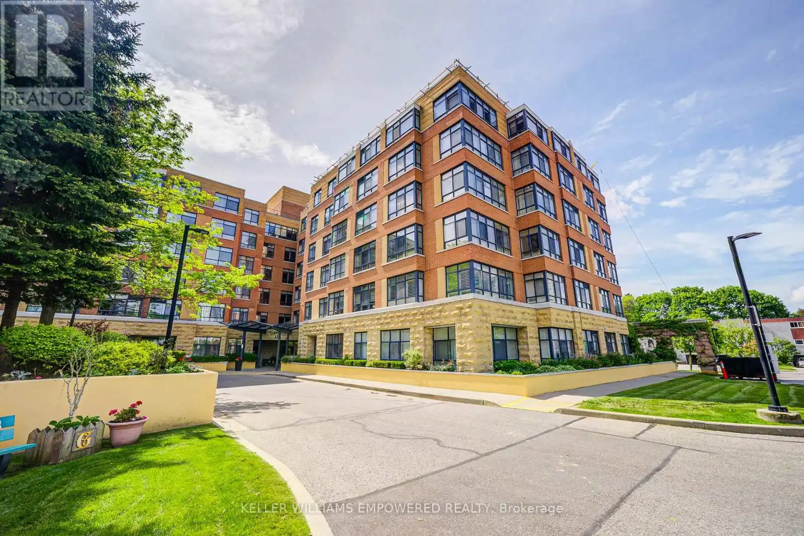 115 Bonis Avenue Unit 410, Toronto (Tam O’Shanter-Sullivan)