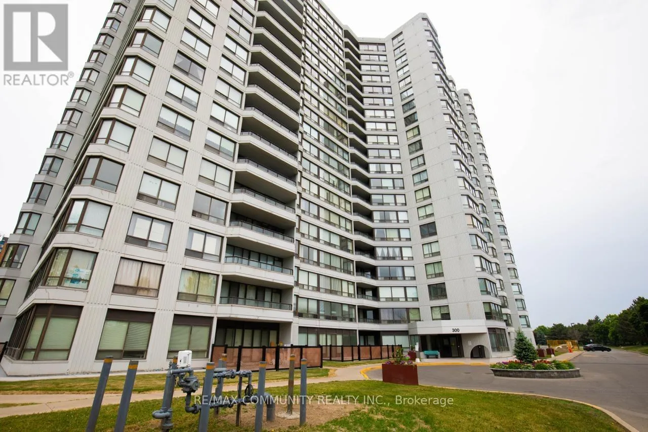 300 Alton Towers Circle Unit 913, Toronto (Milliken)