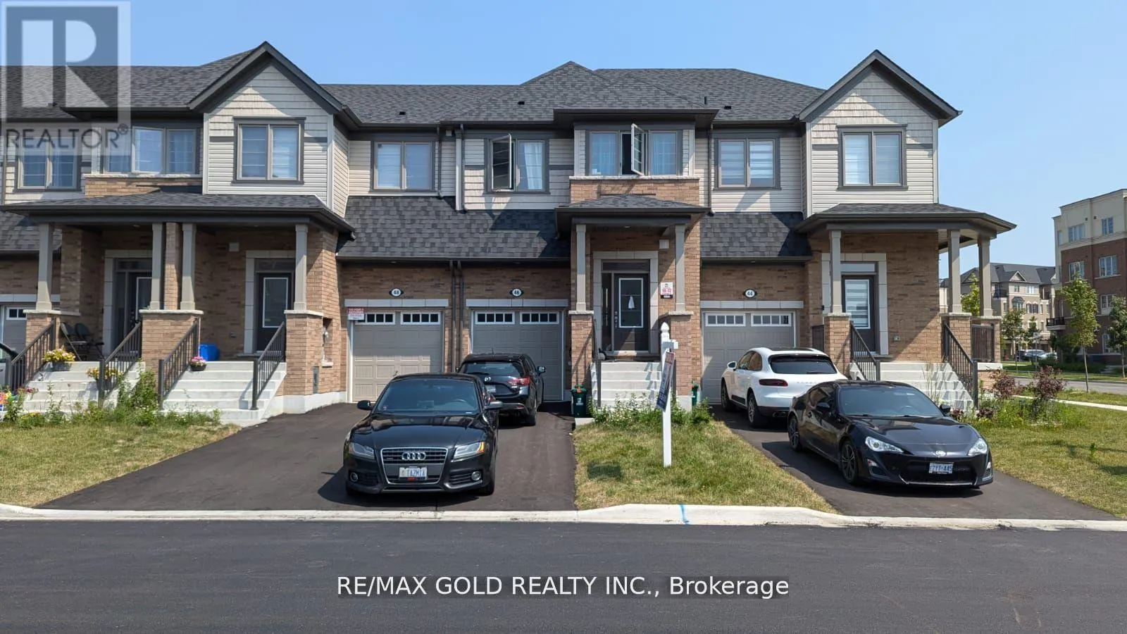 46 Bayardo Drive, Oshawa (Windfields)
