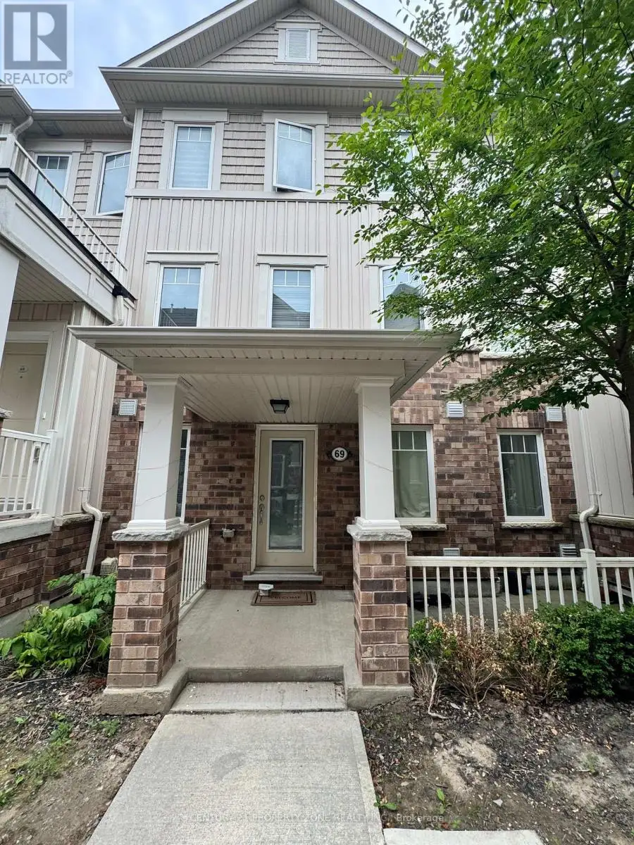 2500 Hillrise Court, Oshawa (Windfields)