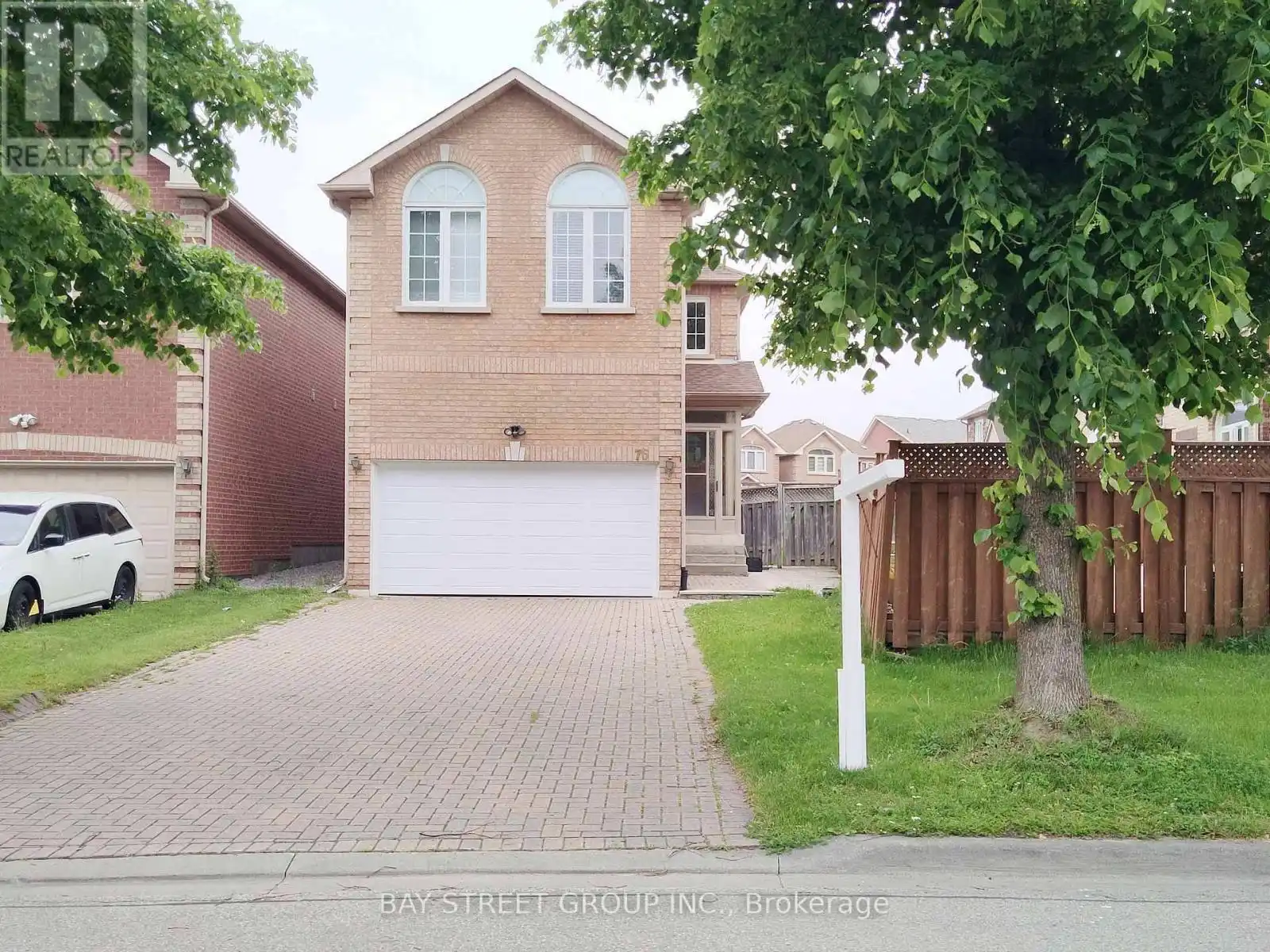 76 Greensboro Drive, Markham (Milliken Mills West)