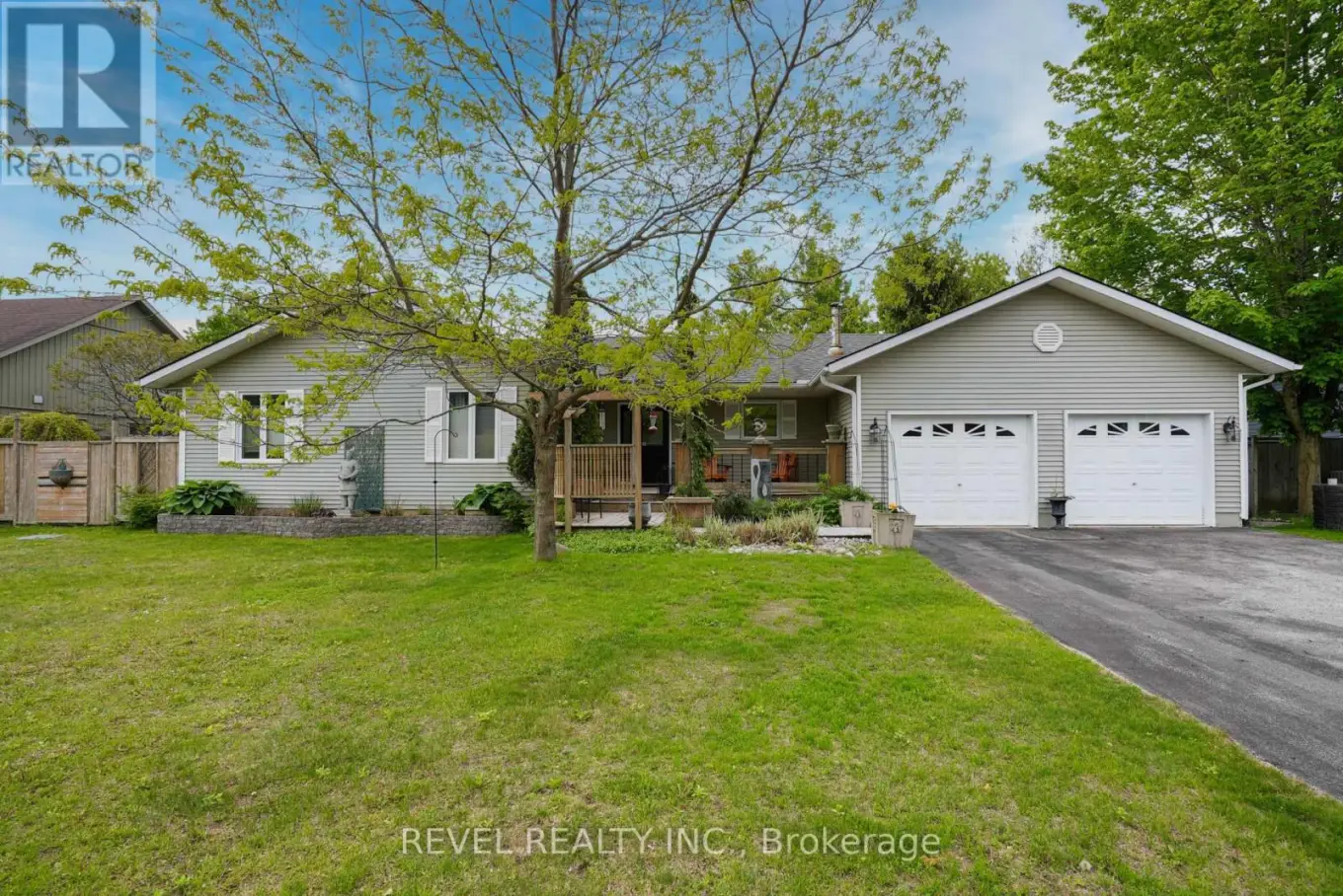 59 Withall Grove, Tiny (Wyevale)