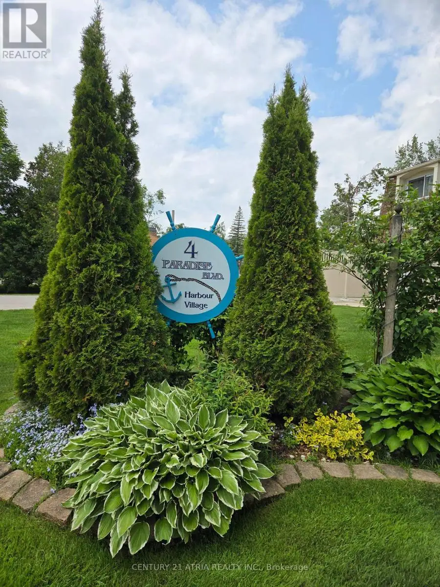 4 Paradise Boulevard Unit 24, Ramara