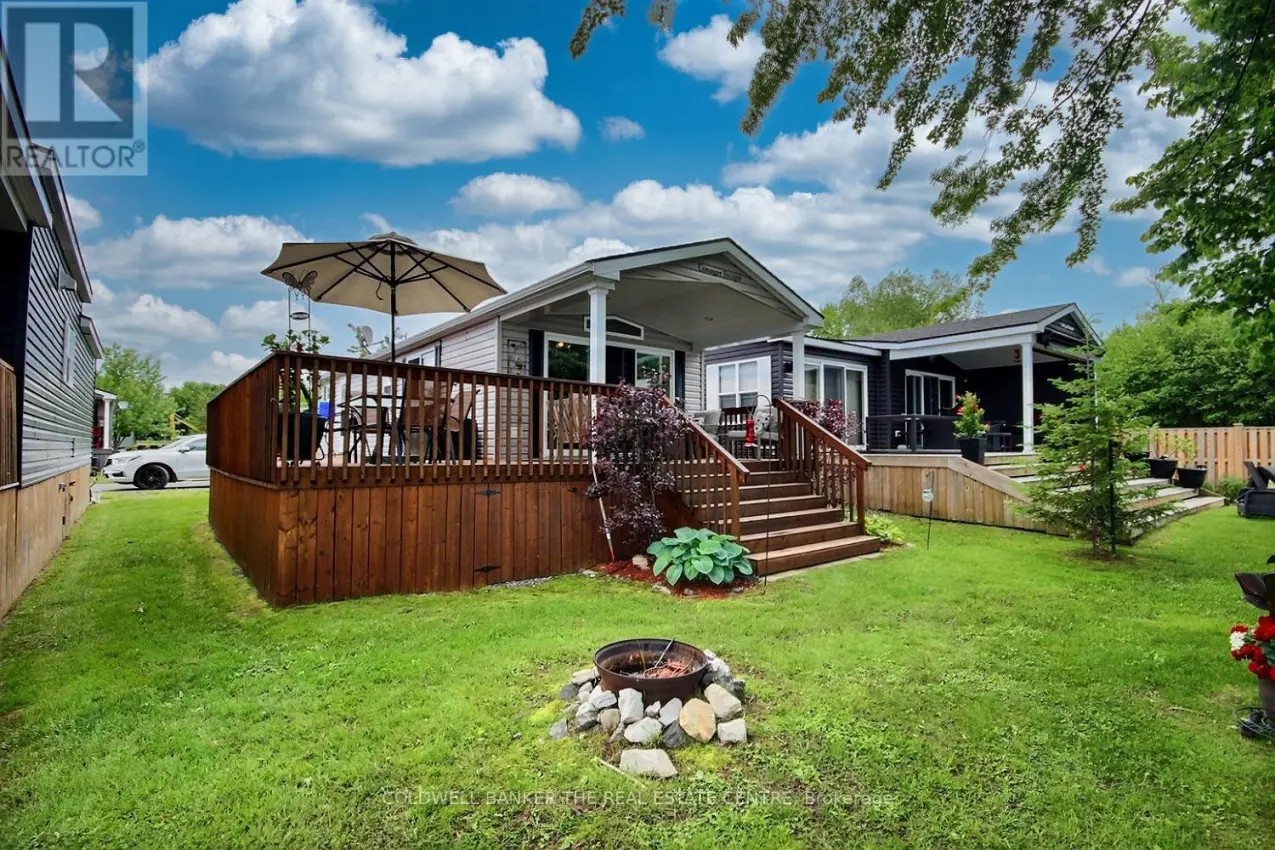 3500 Lauderdale Pt Crescent Unit 17, Severn