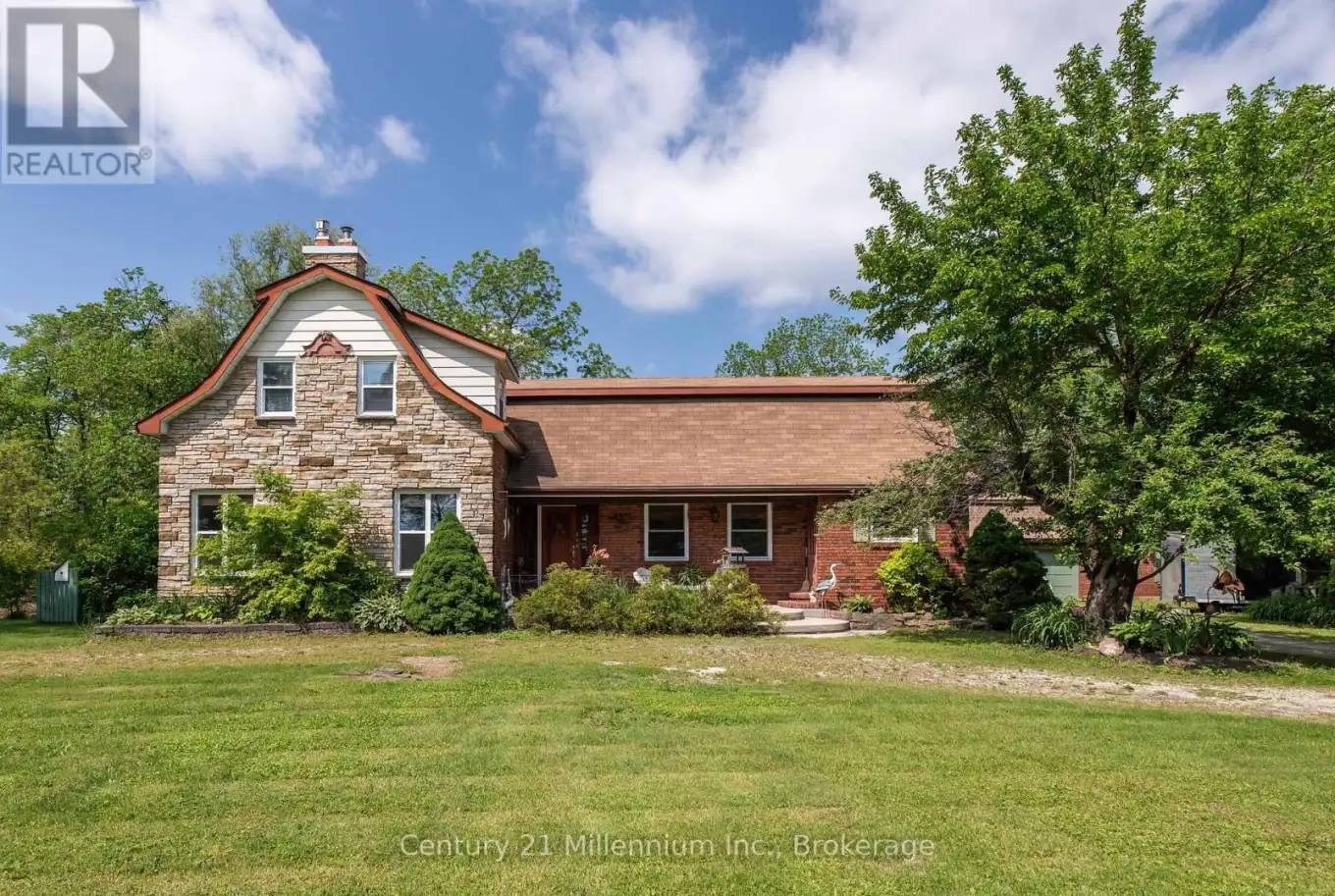 3926 County Road 124 Road, Clearview