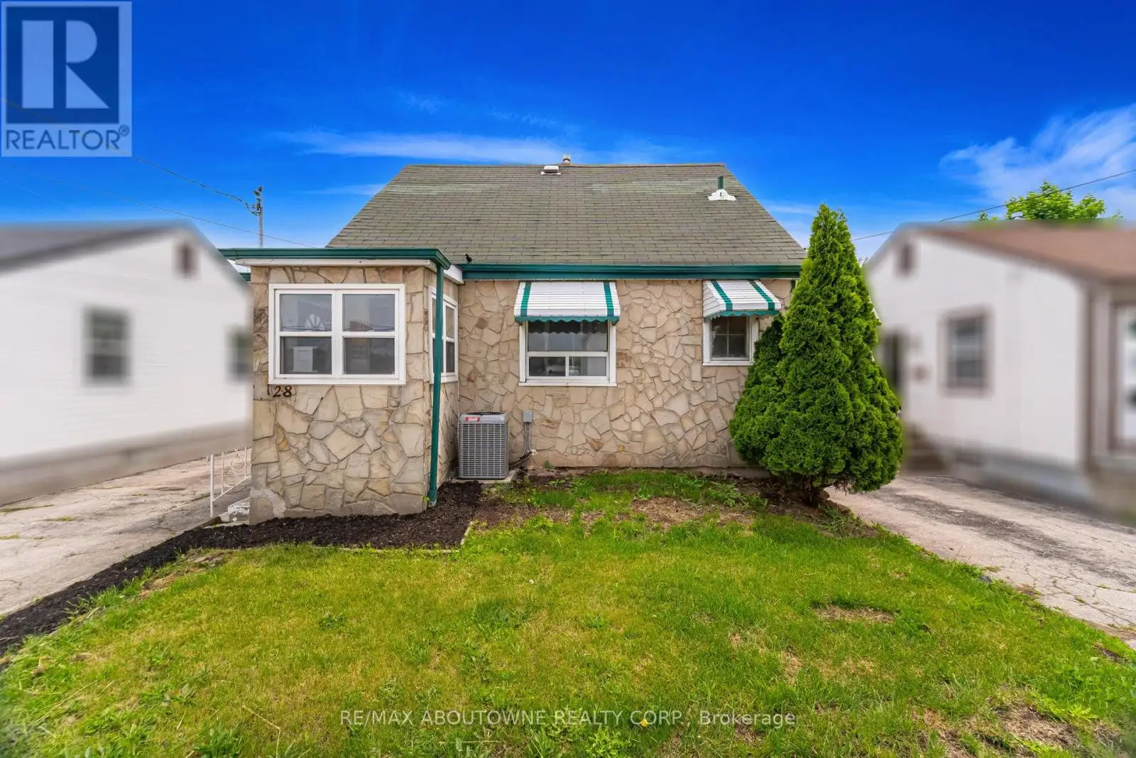128 Cross Avenue, Oakville (QE Queen Elizabeth)