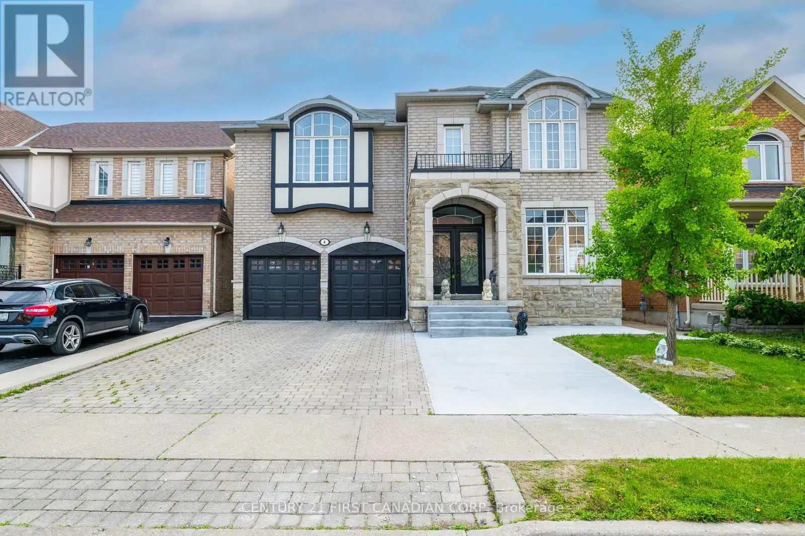 4 Freshspring Drive, Brampton (Sandringham-Wellington)