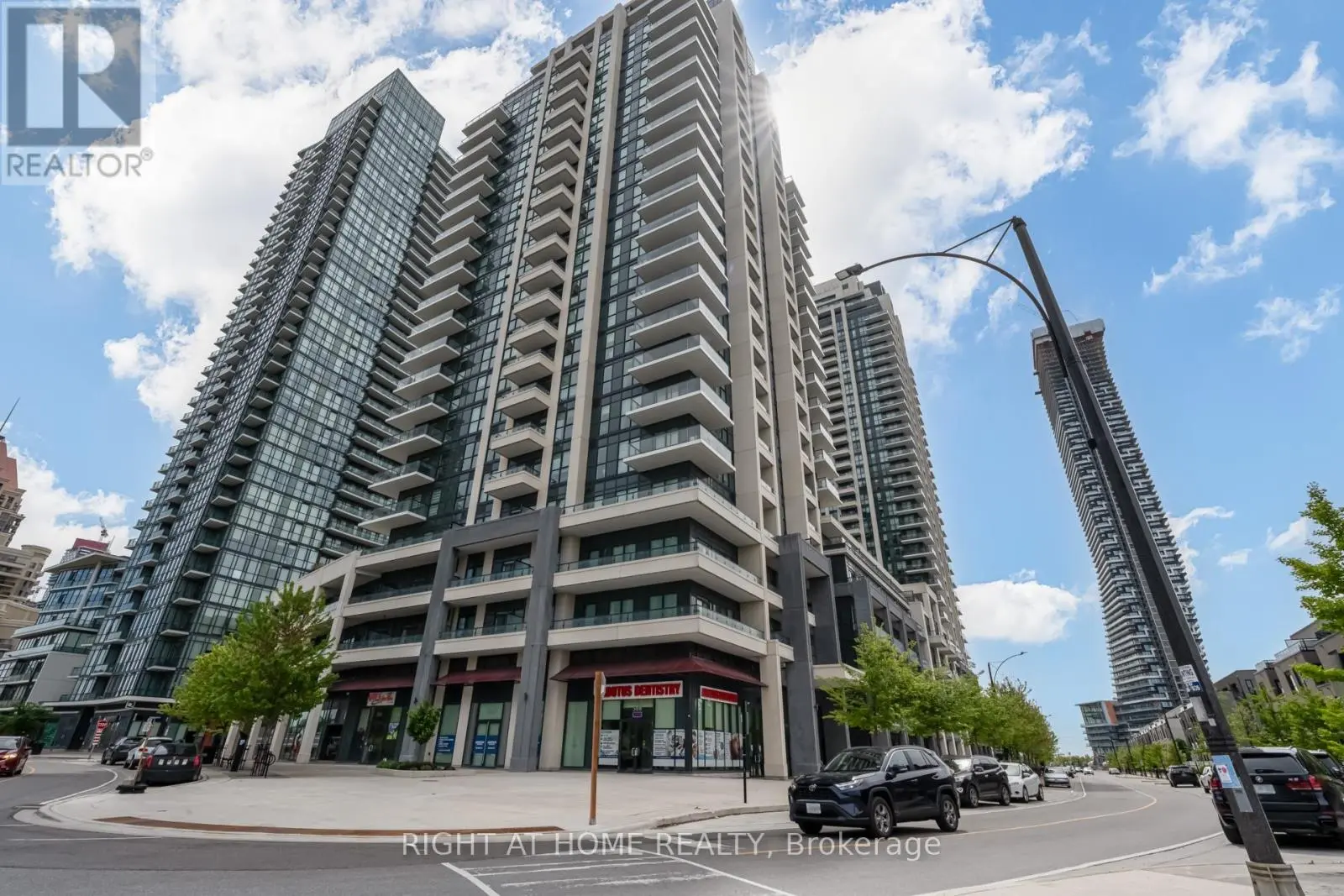 4085 Parkside Village Drive Unit 505, Mississauga (City Centre)
