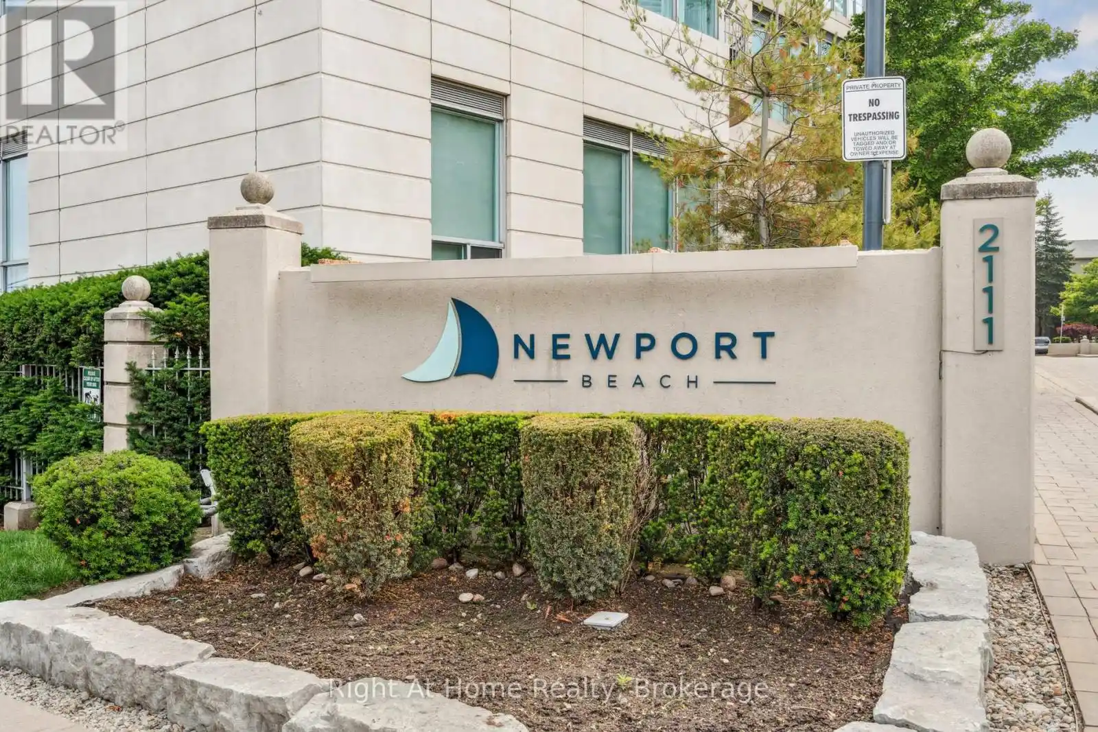 2111 Lake Shore Boulevard West Unit 605, Toronto (Mimico)