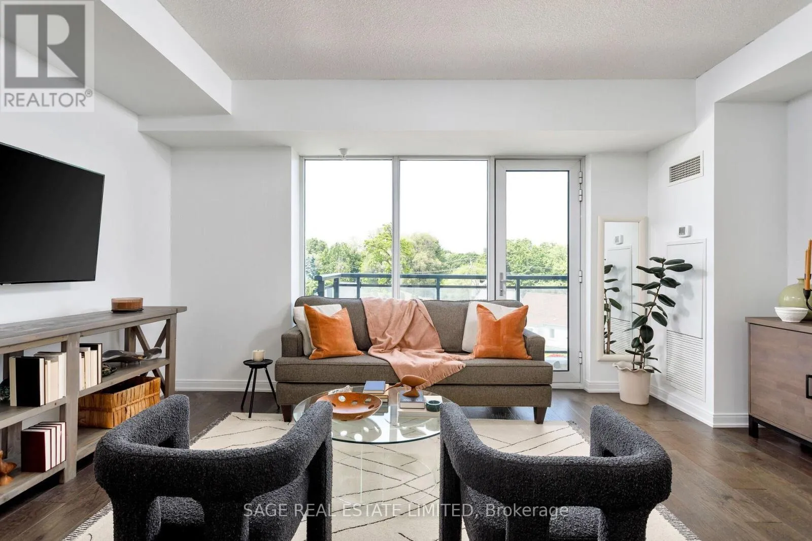 760 The Queensway Unit 401, Toronto (Stonegate-Queensway)