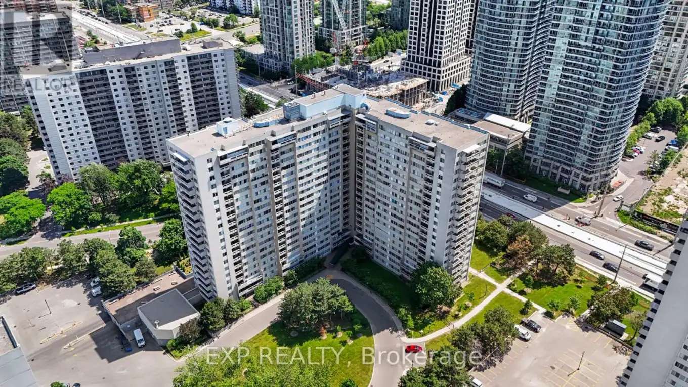 3590 Kaneff Crescent Unit 1404, Mississauga (Mississauga Valleys)