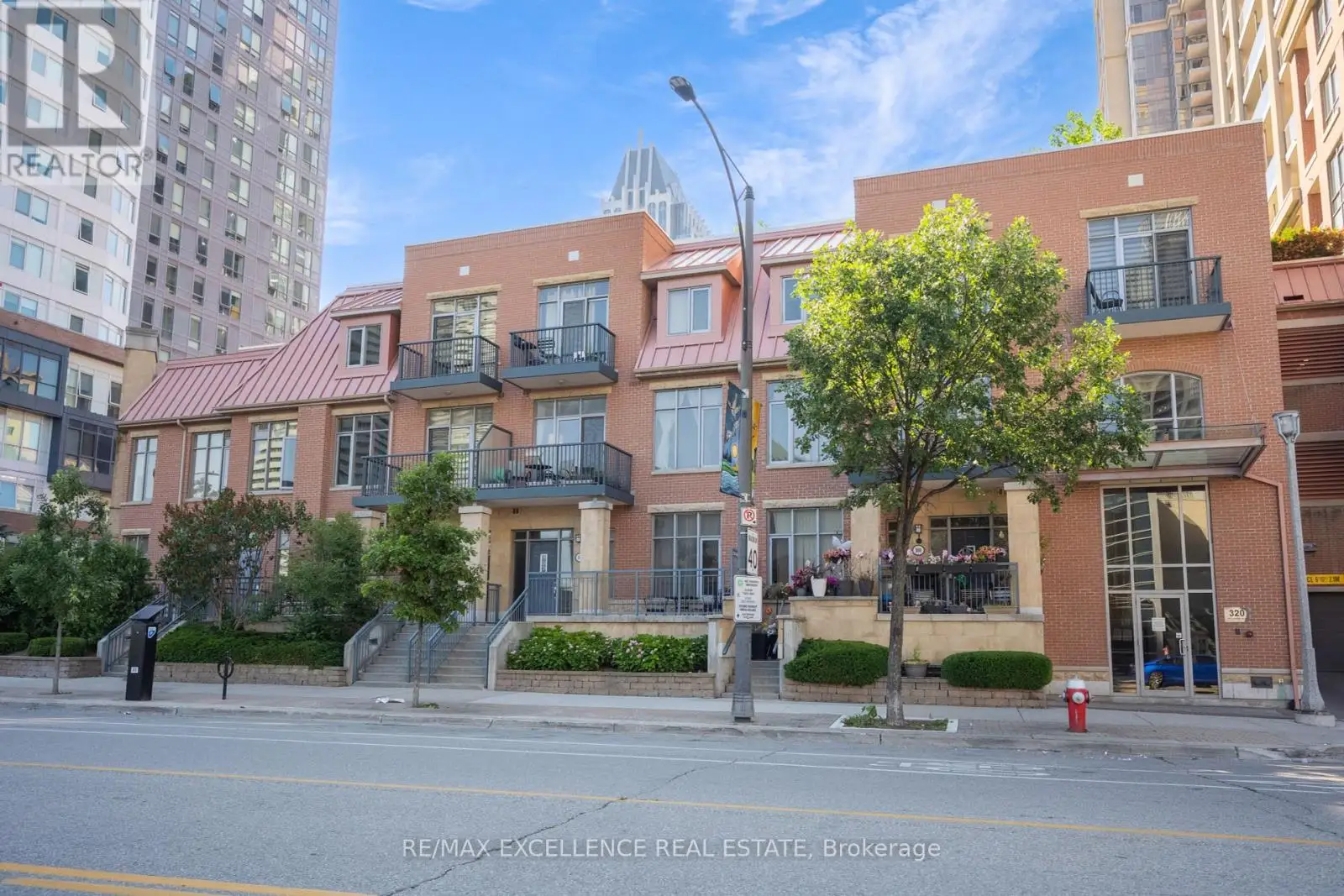 320 City  Centre Drive Unit Gv202, Mississauga (City Centre)
