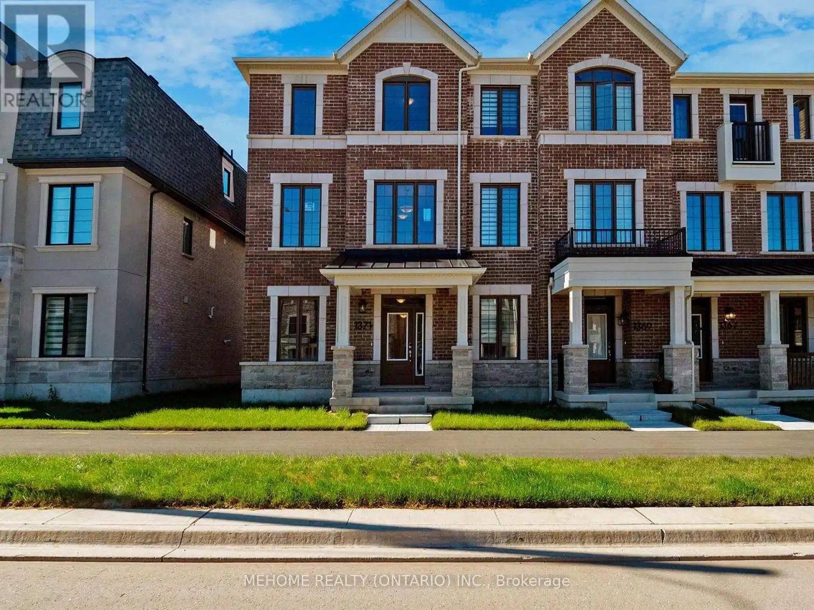1371 William Halton Parkway, Oakville (NW Northwest)