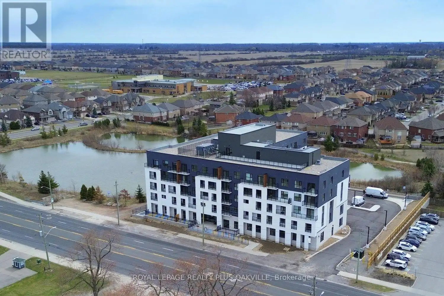 1936 Rymal Road Unit 211, Hamilton (Stoney Creek Mountain)