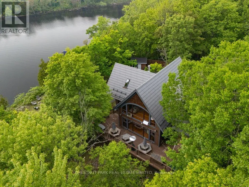 488 Gull Creek Lane, Stone Mills