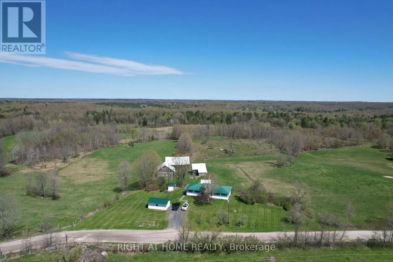 2720 Bell Line Road North, Frontenac (Frontenac Centre)