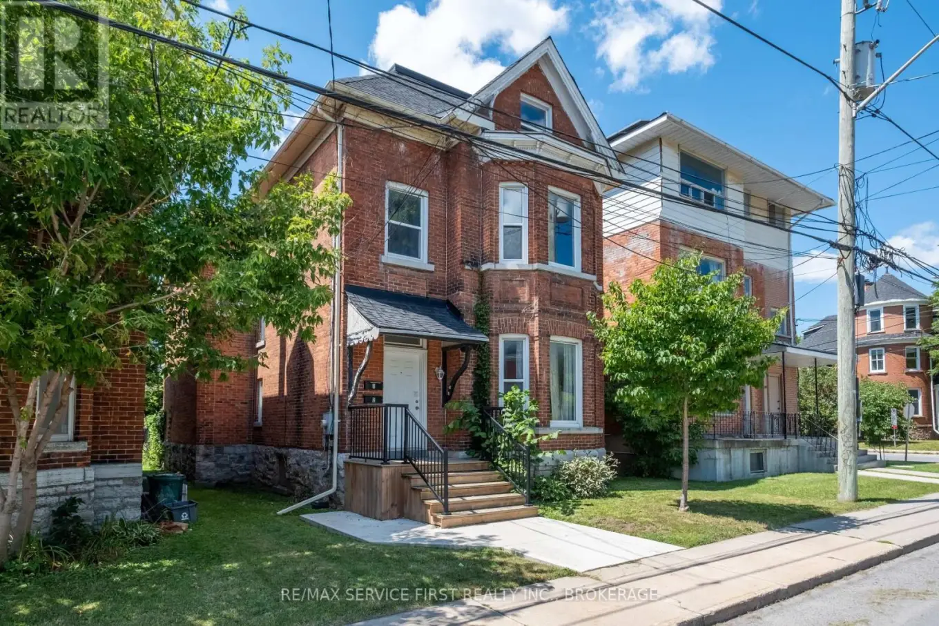 392 Alfred Street, Kingston (East of Sir John A. Blvd)