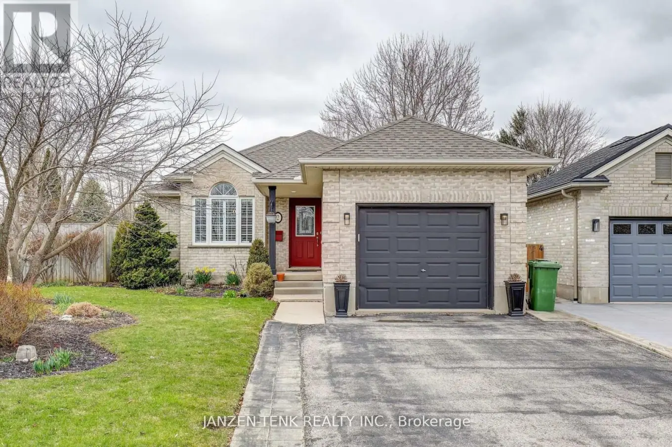 2 Rosethorn Court, St. Thomas
