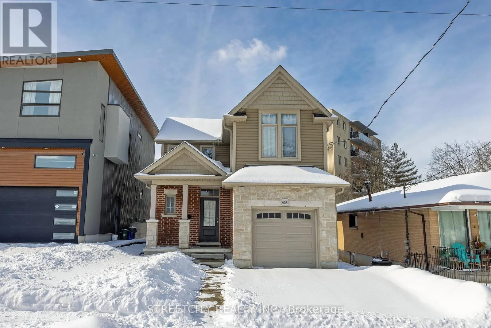 490 Phyllis Street, London South (South E)