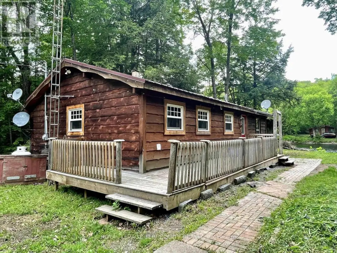 1143 Sherwood Forest Road, Bracebridge (Oakley)